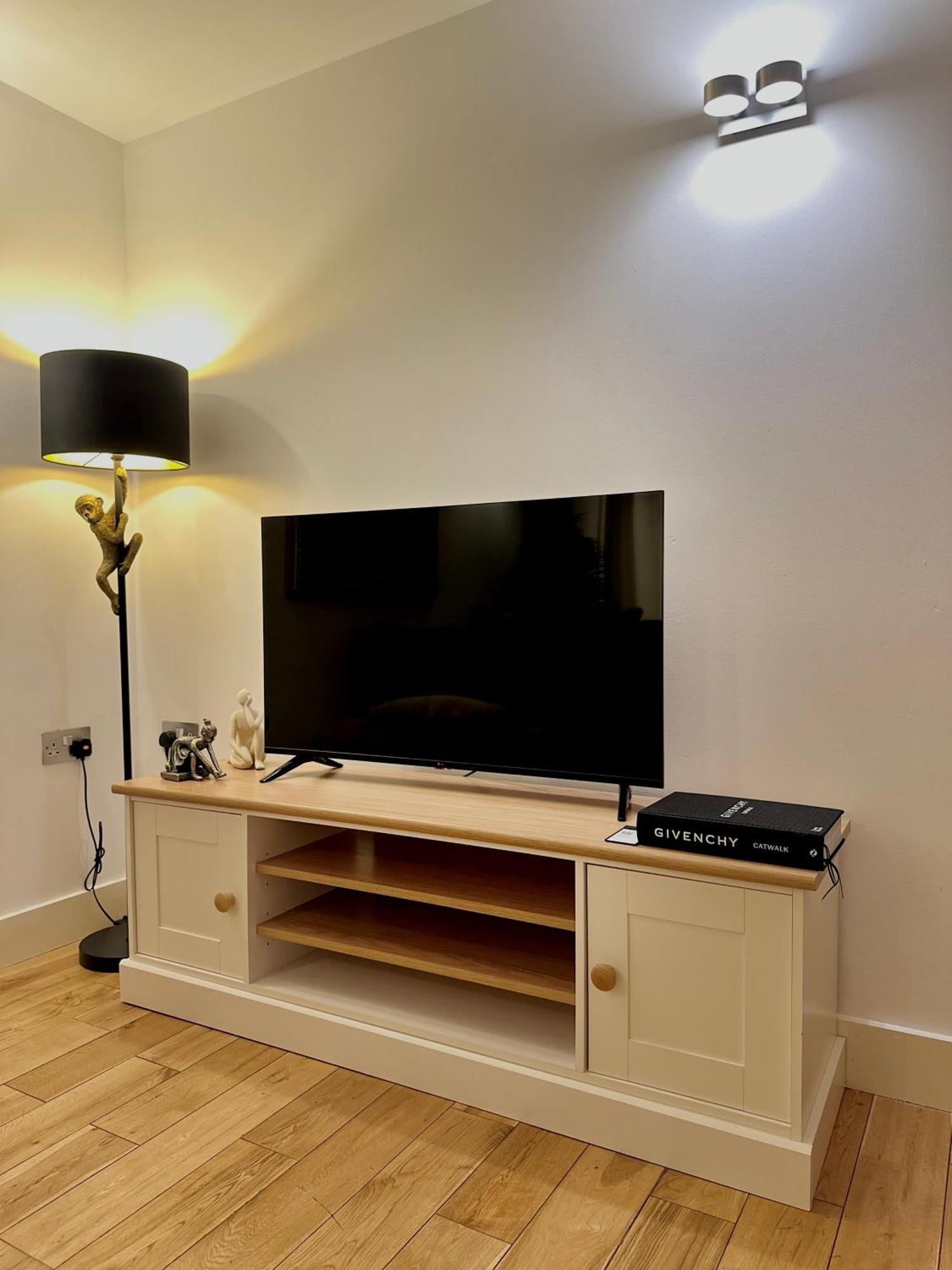 Opulent Oasis In London Apartamento Exterior foto